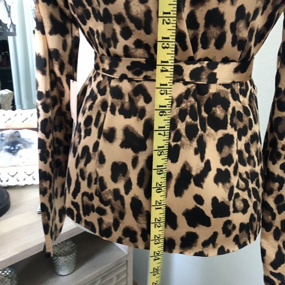 NWT Super Down satin Leopard print belted wrap jacket Sz M (slight flaw) - Picture 5 of 10